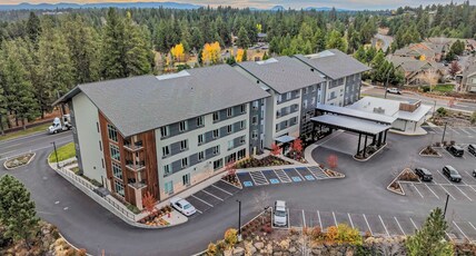 Best Western Premier Peppertree Inn at Bend Room Type - 2 Queen Beds, Non-Smoking, Mountain View, Microwave And Refrigerator, Wi-Fi, Full Breakfast Best Western Premier Peppertree Inn at Bend Room Type - 2 Queen Beds, Non-Smoking, Mountain View, Microwave And Refrigerator, Wi-Fi, Full Breakfast