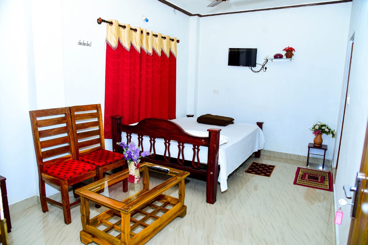 R K Homestay - Tap to explore photos