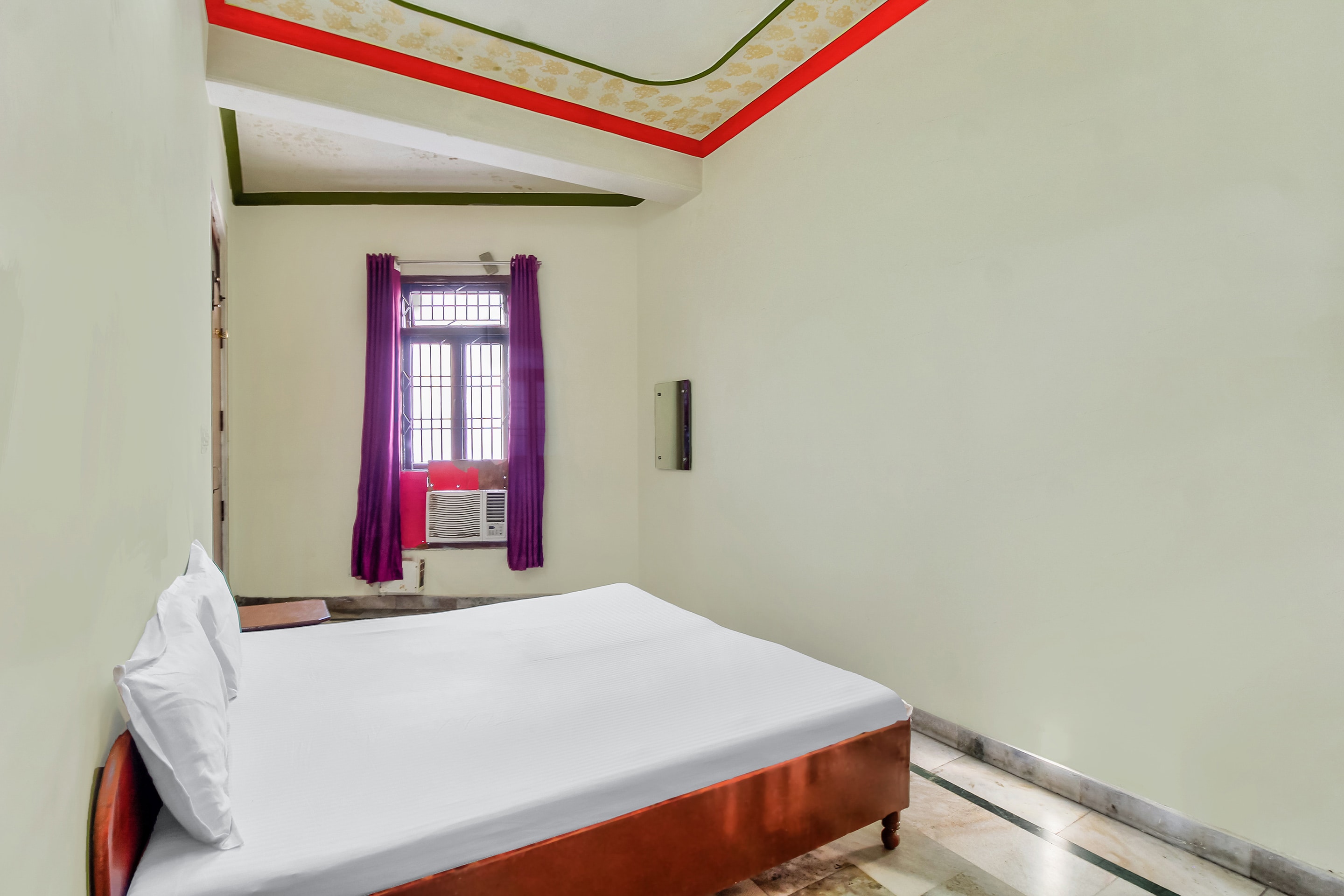 SPOT ON Hotel Sitaram Palace - Tap to explore photos