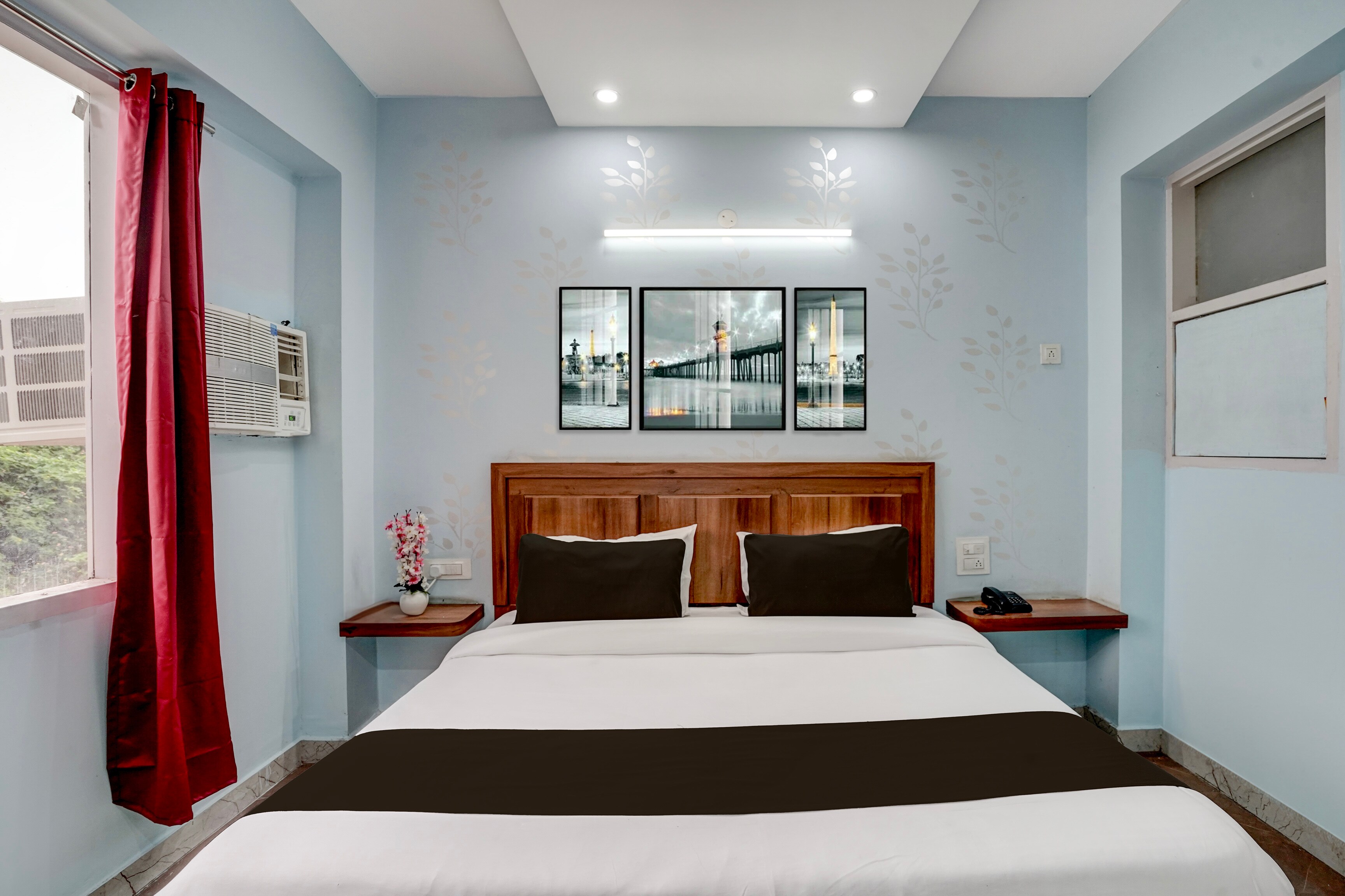 Super Hotel O by OYO Sector 52 Chandigarh ISBT Road Formerly Hari Residency - Tap to explore photos