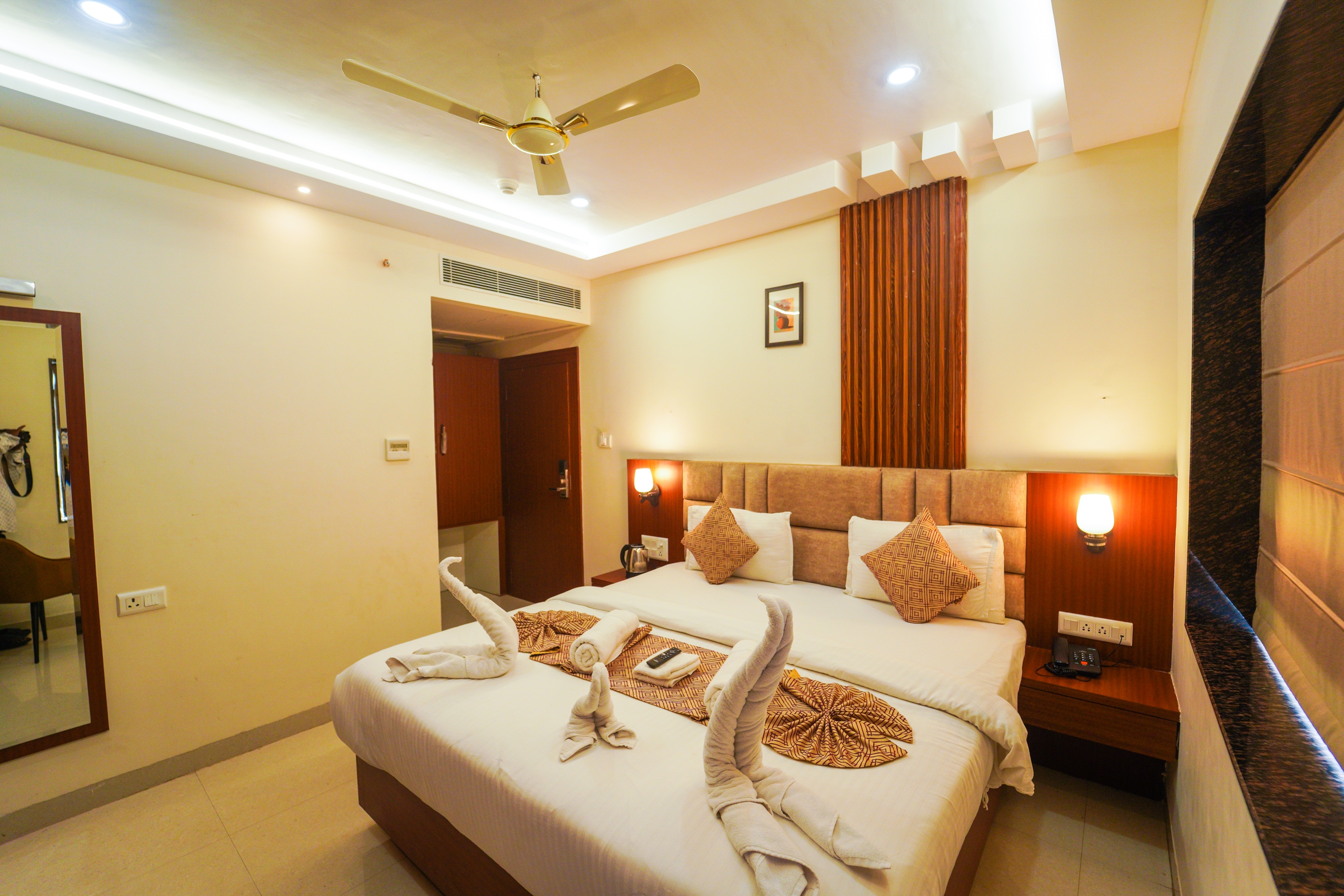 Hotel Shivalay Varanasi - Tap to explore photos