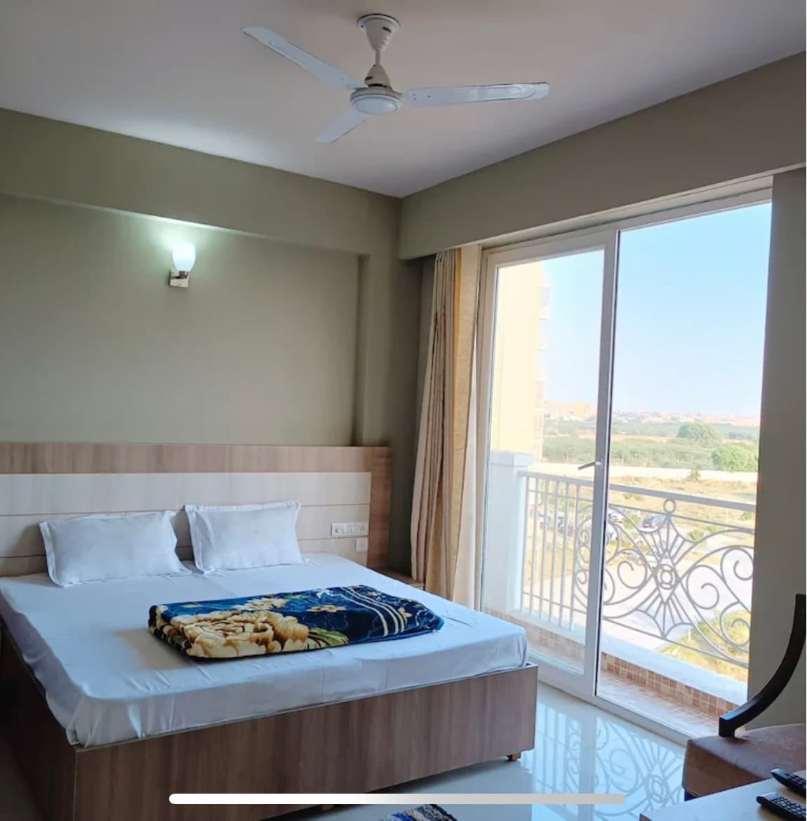 Eraya  Elegance  Inn - Tap to explore photos