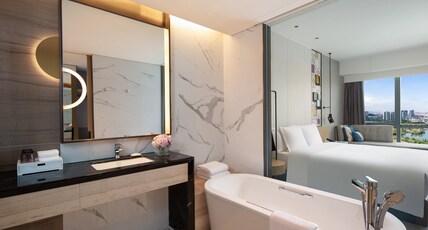 Crowne Plaza FOSHAN  Room Type - 1 King Premium