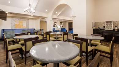 Best Western Plus Tulsa Inn & Suites