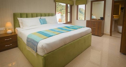 Oakwood Forest Retreat, Landour Room Type - Deluxe Valley View Room