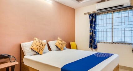 SREE GANESH SWATHI RESIDENCY Room Type - DELUXE Non A/C