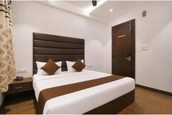 FabHotel Rudraksh Inn