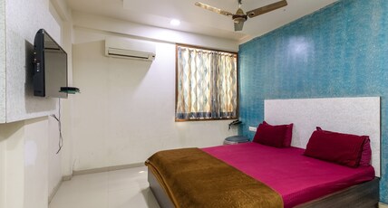 Ganesh Hotel And Banquet Room Type - NON AC ROOM