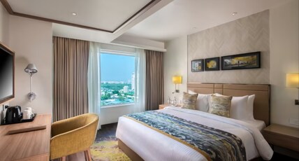 Royal Hometel Suites Dahisar Room Type - Suite Double Room - Large Bed