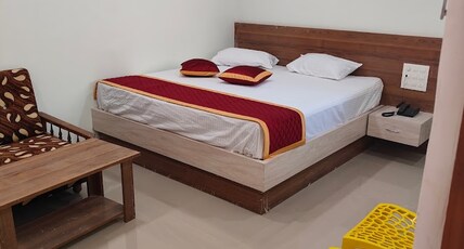 Sapthagiri residency yerragondapalem Room Type - SUITE AC ROOM