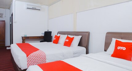 Hotel O The 7 Lodge Tambunan Room Type - Suite Triple