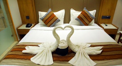 Hotel Surya Room Type - Deluxe Room