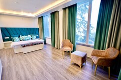 LA Bamba Homes Snow View