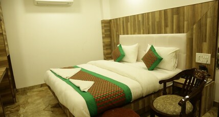 Hotel True Stay @ New Delhi Room Type - Double Deluxe Room (Double Bed) Hotel True Stay @ New Delhi Room Type - Double Deluxe Room (Double Bed)