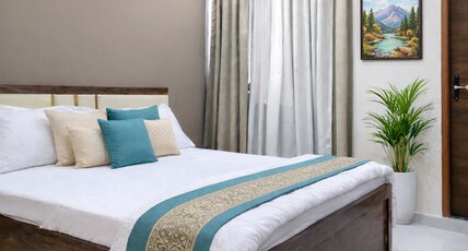 Ekaay: The Boutique Hotel & Banquet Hall Room Type - Queen Bed Room with Balcony