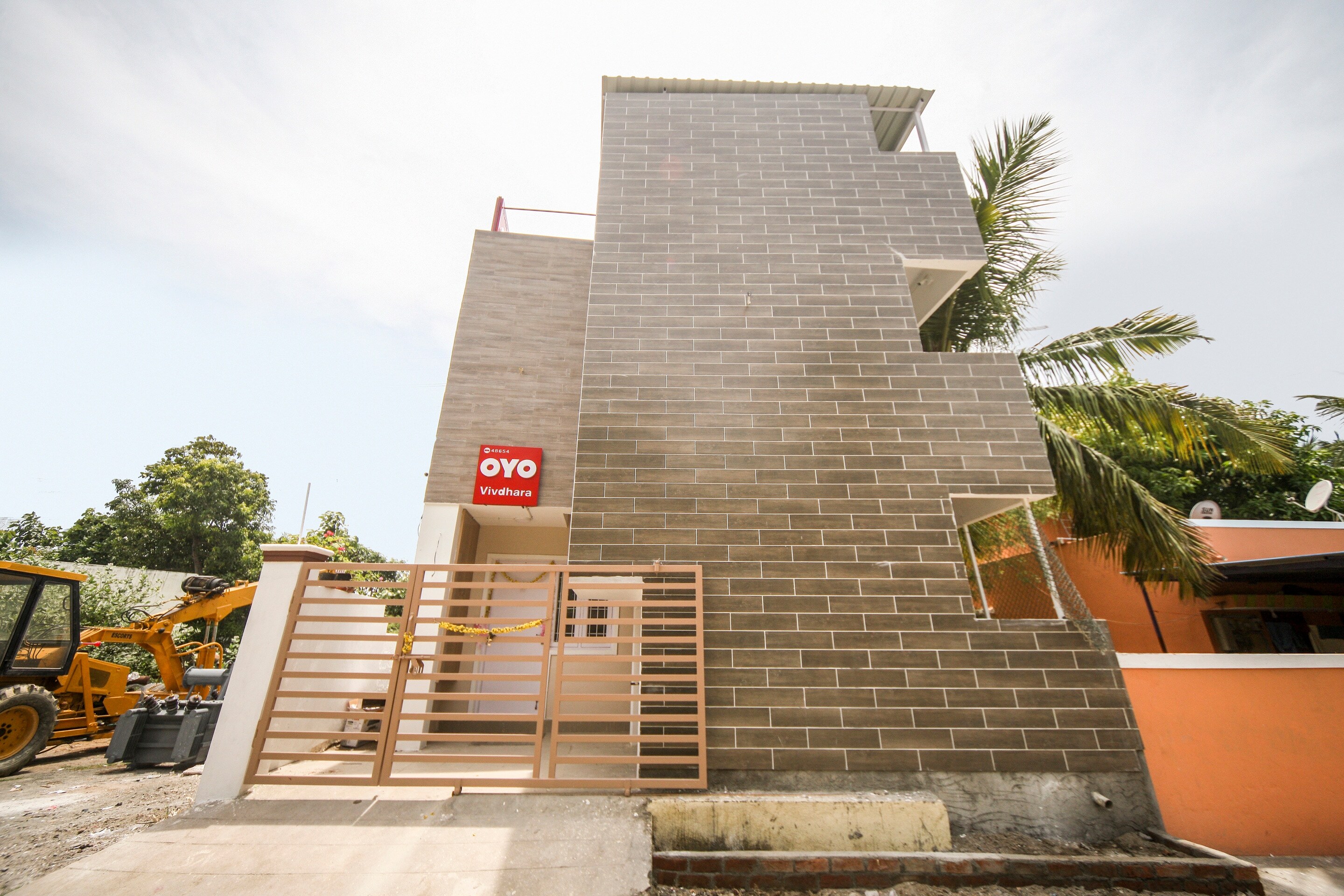 Hotel O Vivdhara - Tap to explore photos
