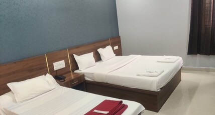 KAMADHENU COMFORTS Room Type - Triple Non AC Room