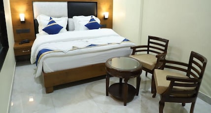Hotel Grand Singhania Room Type - Standard Room Hotel Grand Singhania Room Type - Standard Room