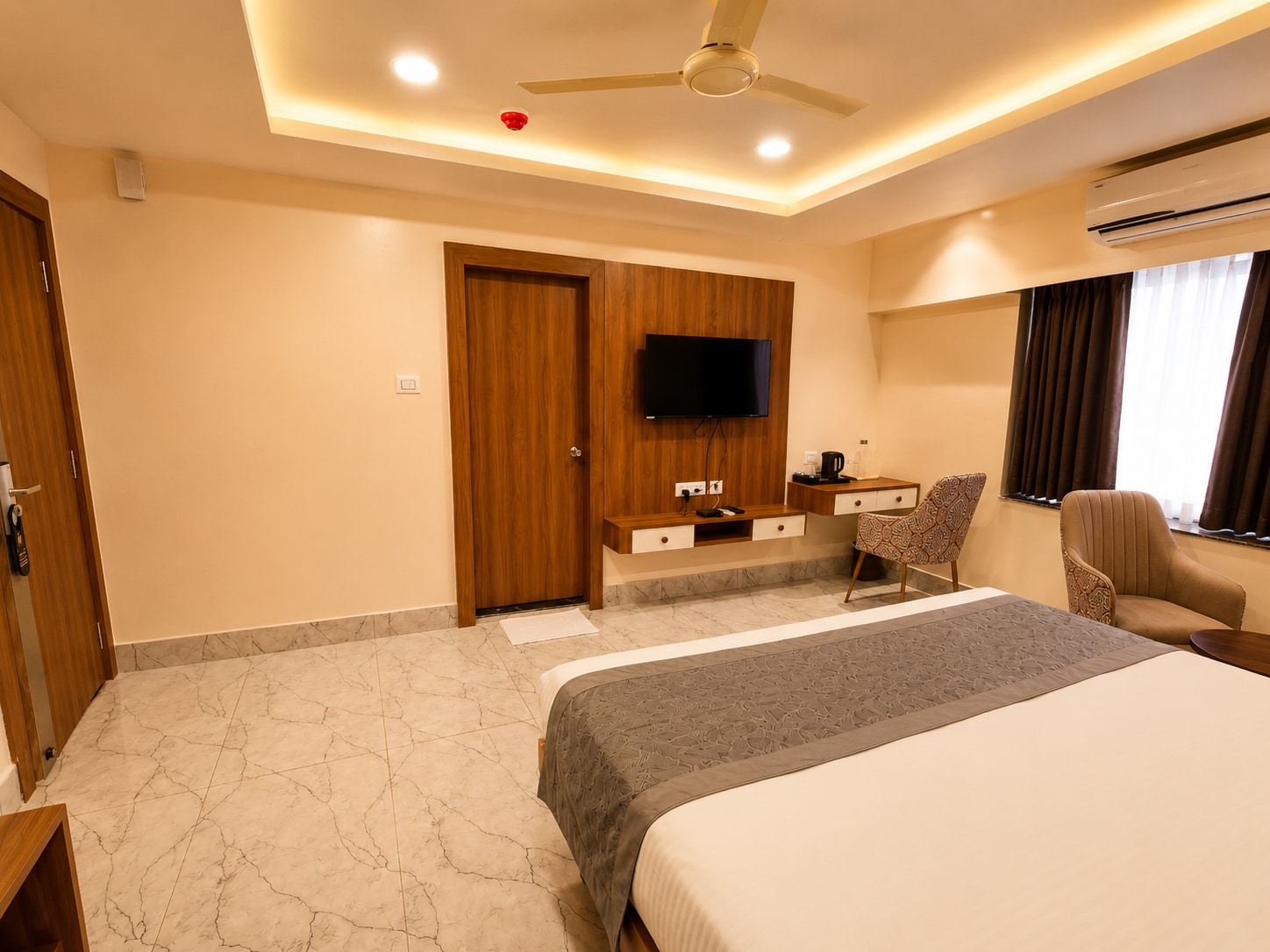 Utkal Hotels Near Nandankanan Zoo - Tap to explore photos
