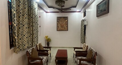 Sarojit Nilayam | Entire 3 BHK Apartment Room Type - Peaceful stay near assi ghat with free Gym