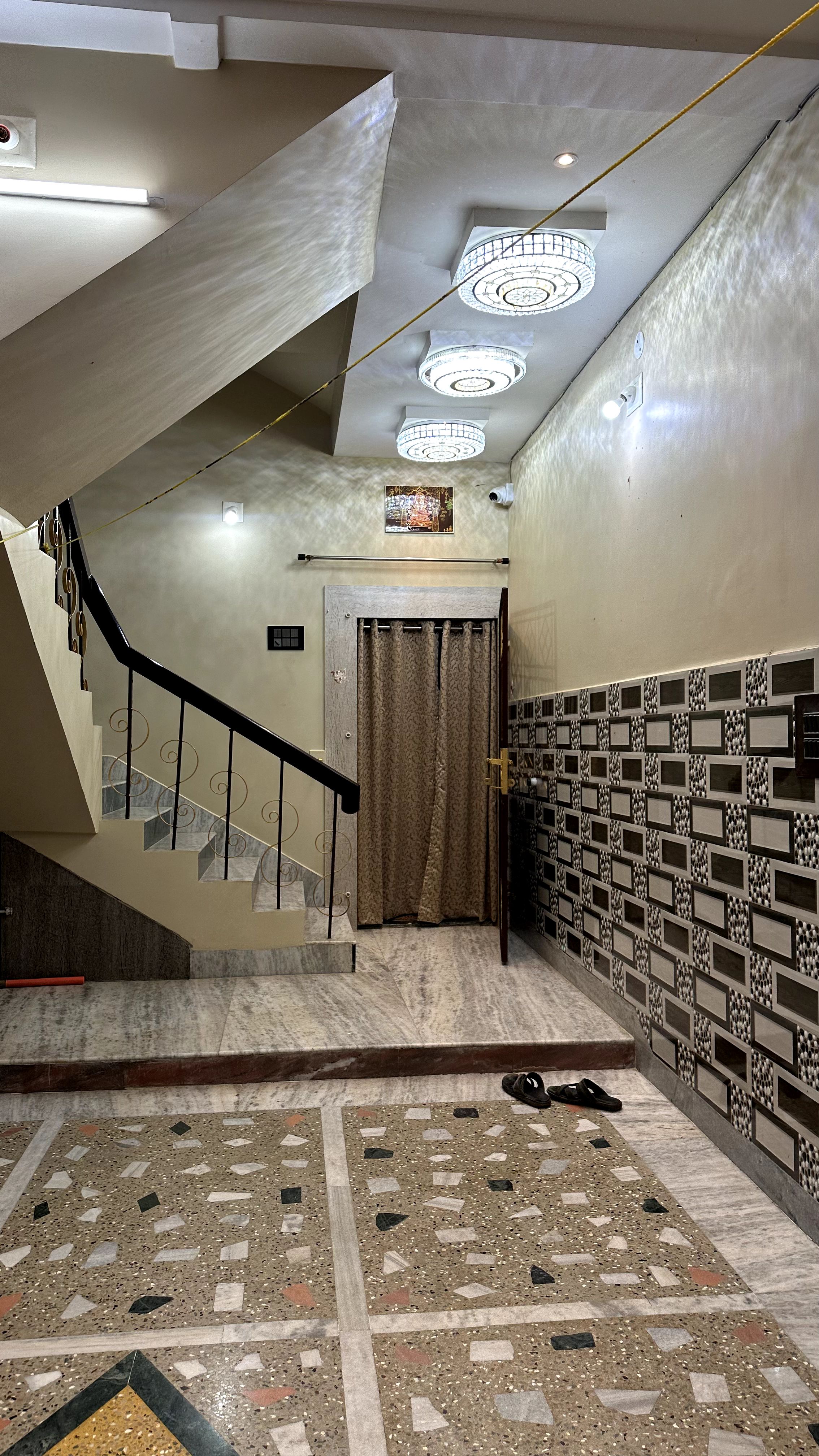 Gomti Niwas Homestay - Tap to explore photos