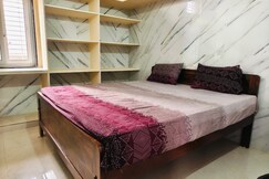 Guru Rayaraa Home Stay