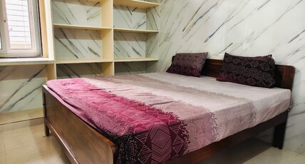 Guru Rayaraa Home Stay Room Type - Bedroom 1