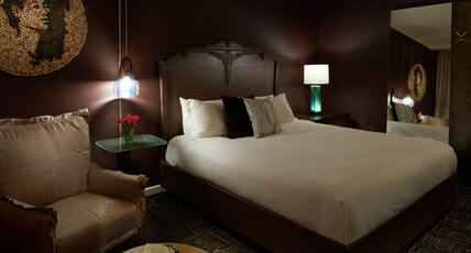 Kimpton Hotel Vintage Portland, an IHG Hotel Room Type - 1 King Premium
