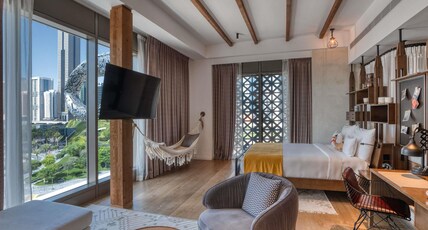 25hours Hotel Dubai One Central Room Type - Large Farmstay Suite Museum View