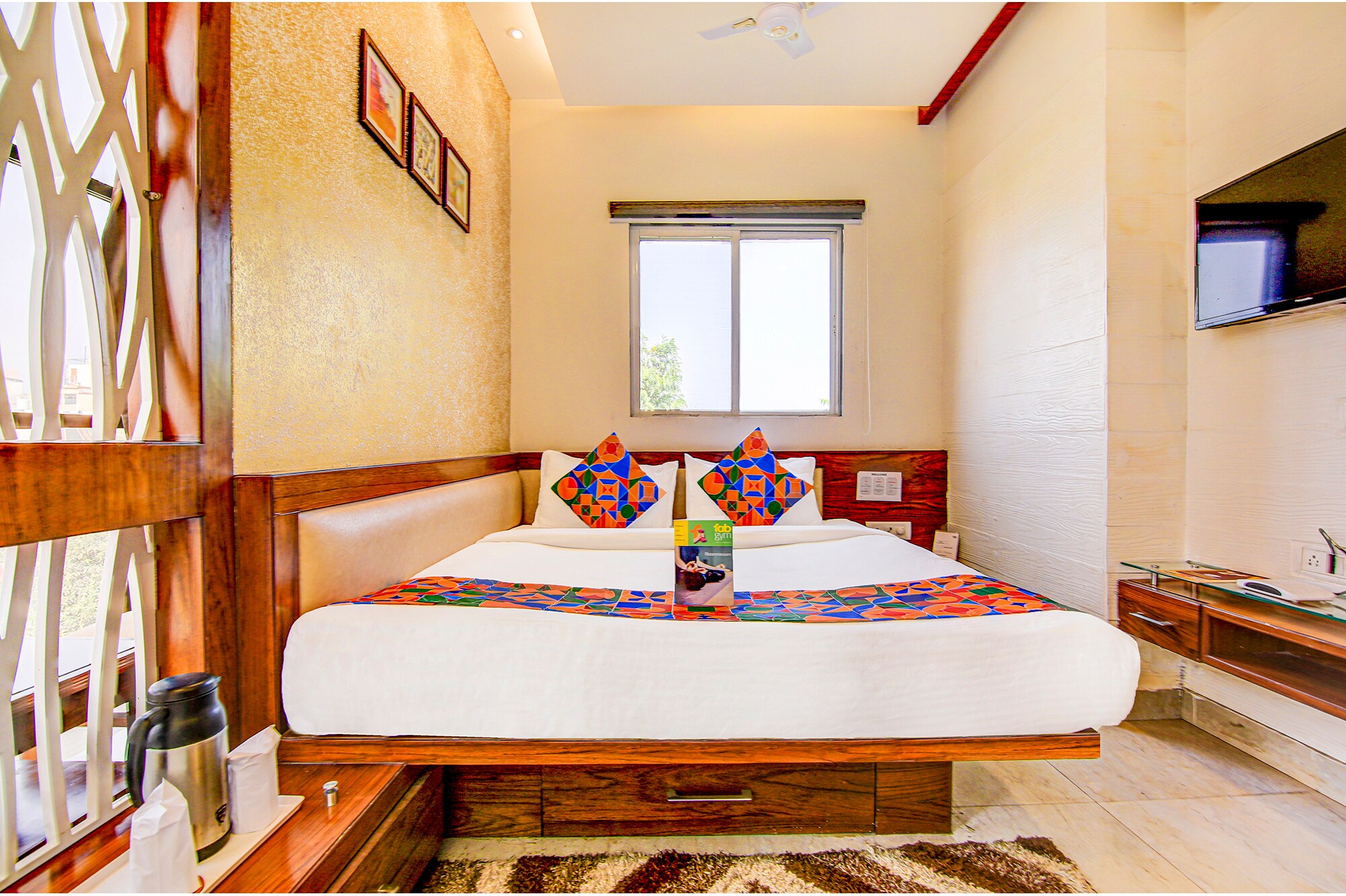FabHotel Khushi Regent - Nr. DB Mall - Tap to explore photos