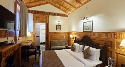 Swiss Hotel (In house Parking) Room Type - Jim Edward Suite