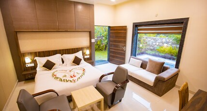 Nature Village Resort Room Type - Luxury Villa with Plunge Pool, Jacuzzi and Private Sit-out