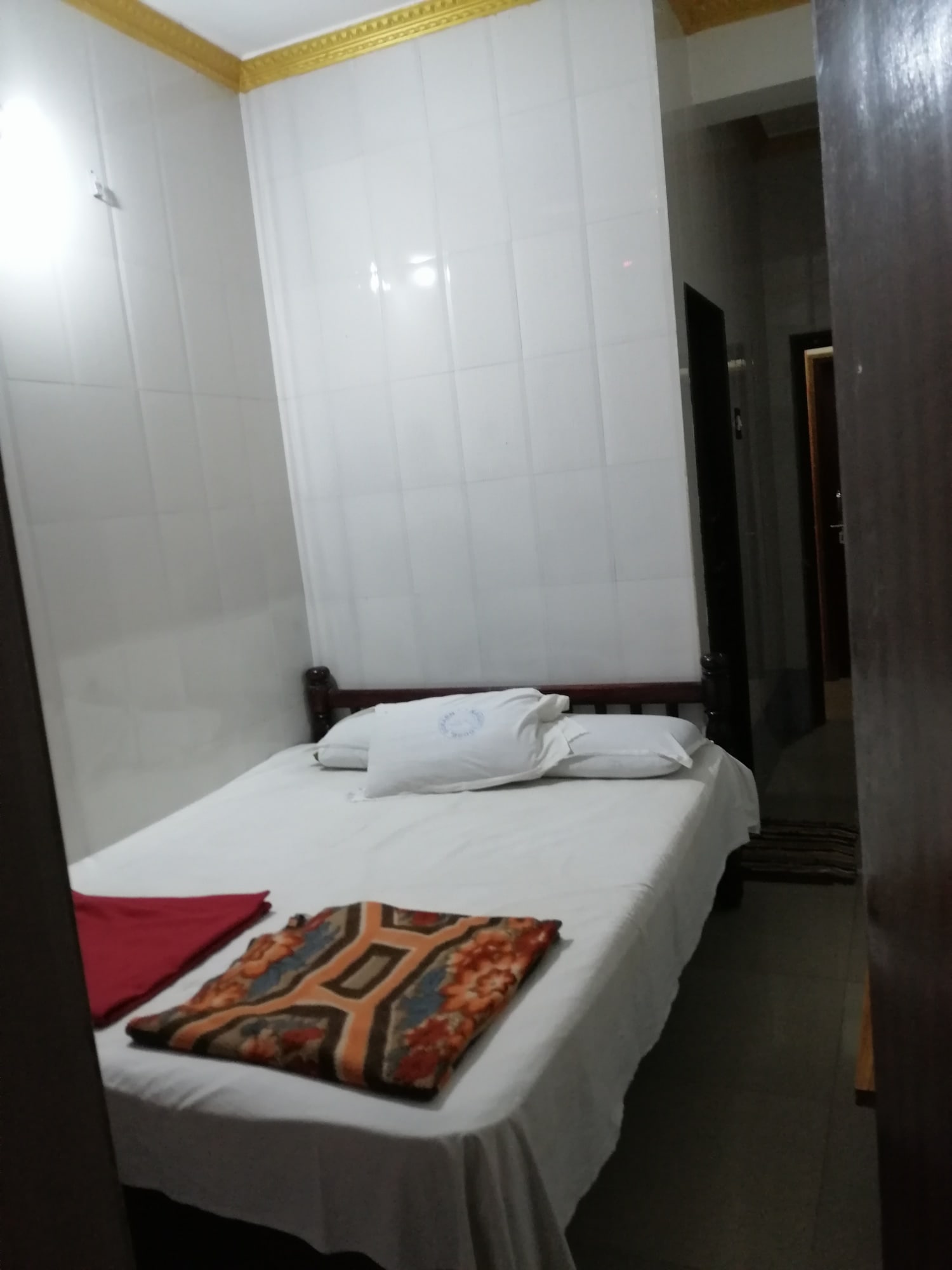 KAMAT LODGE GOKARNA - Tap to explore photos