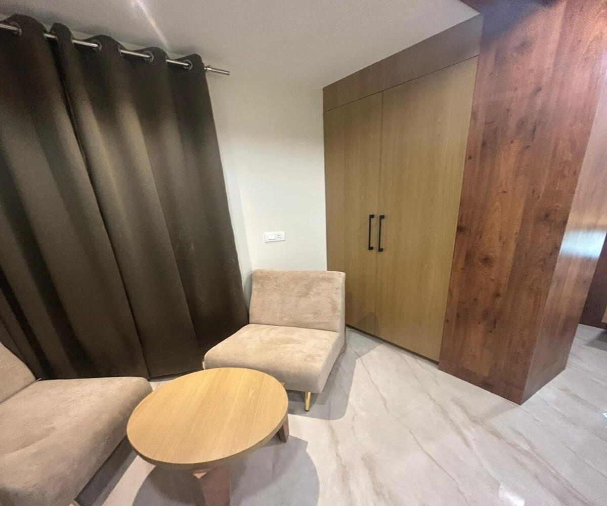 Hotel Vardaan Inn - Tap to explore photos