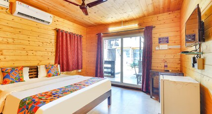 FabHotel Wenzet Cottages Stayora - Nr. Morjim Beach Room Type - Deluxe Room