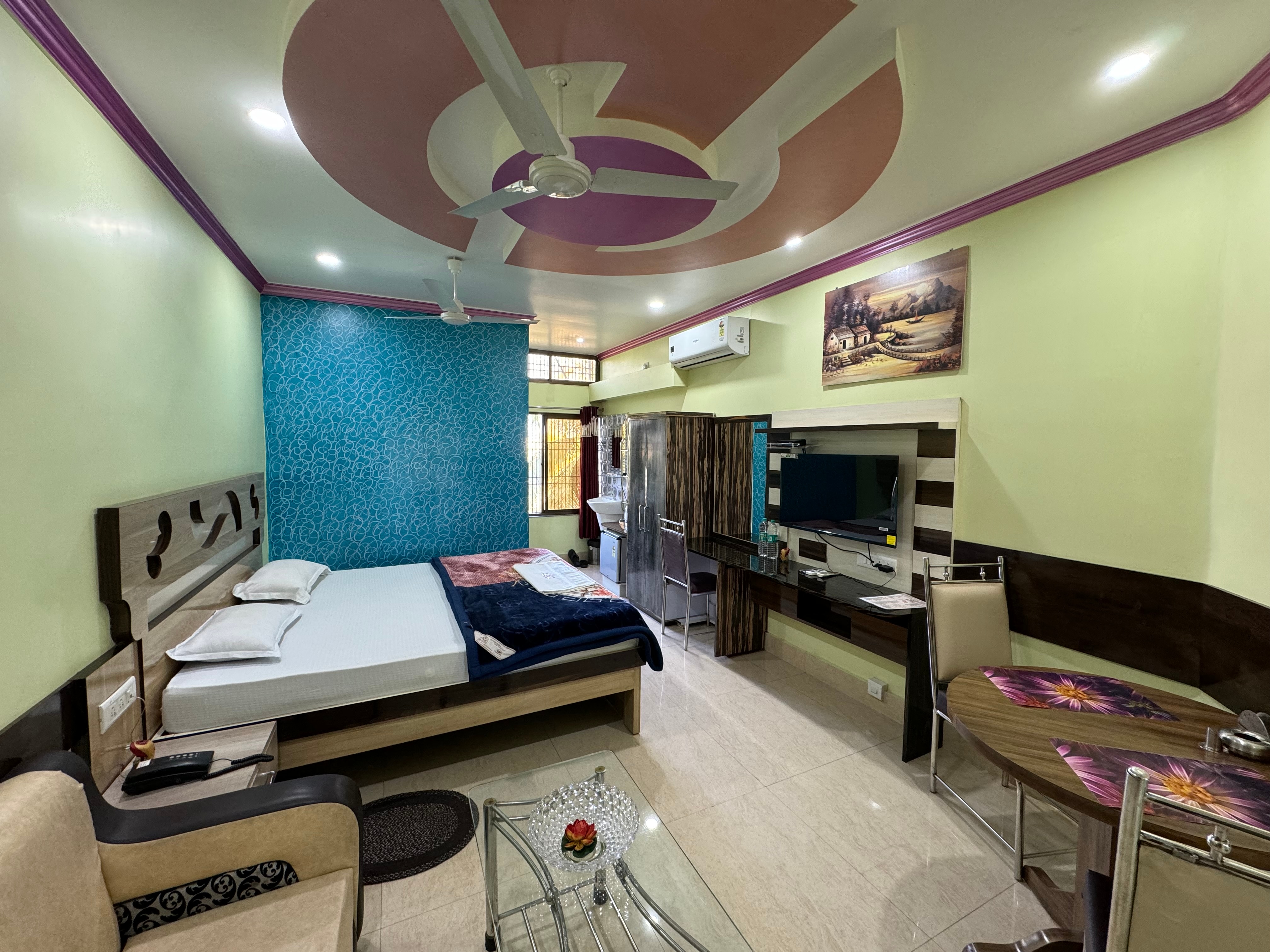 Hotel Chandan - Tap to explore photos
