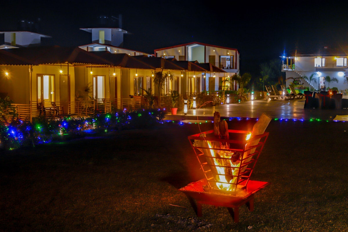Corbett Tranquil Tiger Resort - Tap to explore photos