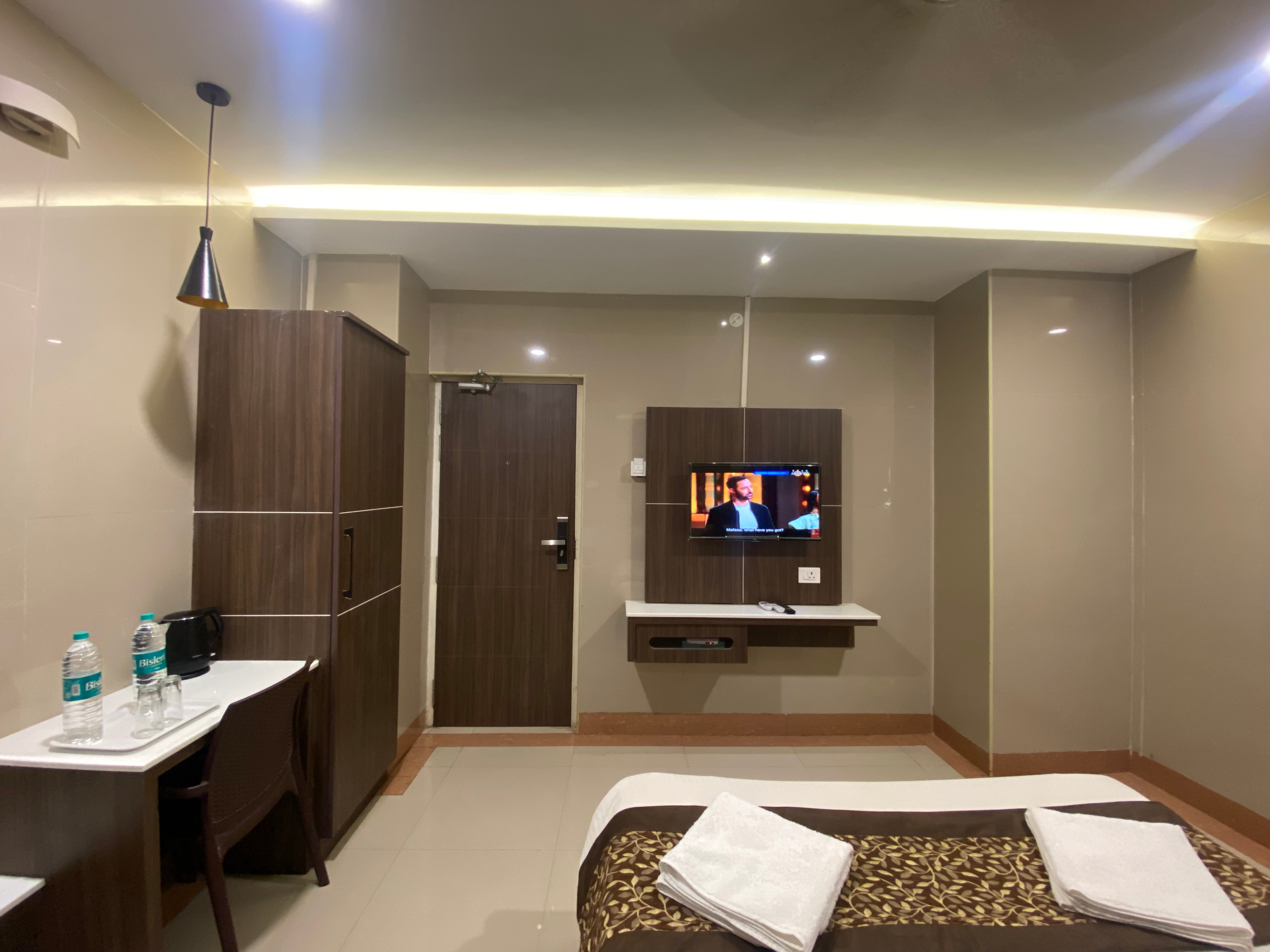 Hotel Sivas Regency - Tap to explore photos