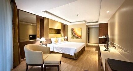 Nova Gold Hotel Room Type - Deluxe King  with Bathtub