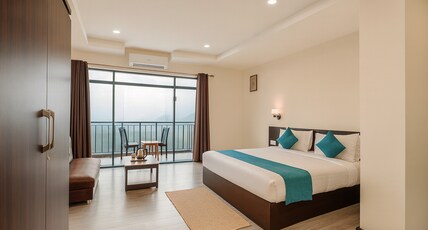 Aureva Tara Palace Room Type - Premium Kanchandzongha View Room With Private Balcony Aureva Tara Palace Room Type - Premium Kanchandzongha View Room With Private Balcony