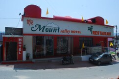 Hotel in Chamba - The Mount Valley