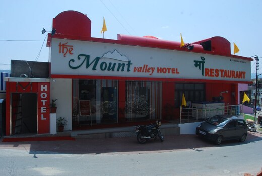 Hotel in Chamba - The Mount Valley