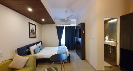 WHITE LOTUS SUITES Room Type - EXECUTIVE SUITE