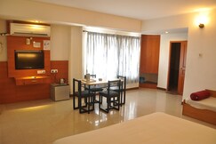 Hotel Shanthi Inn