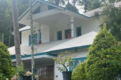 Goldfinch by J&J Homestay