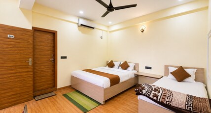 Hotel Park Stay 2 - Near Noida 15 Metro Station Room Type - Deluxe Triple Room