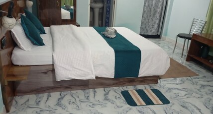 Shalom Guest House Room Type - Deluxe Double room with balcony , 2nd floor