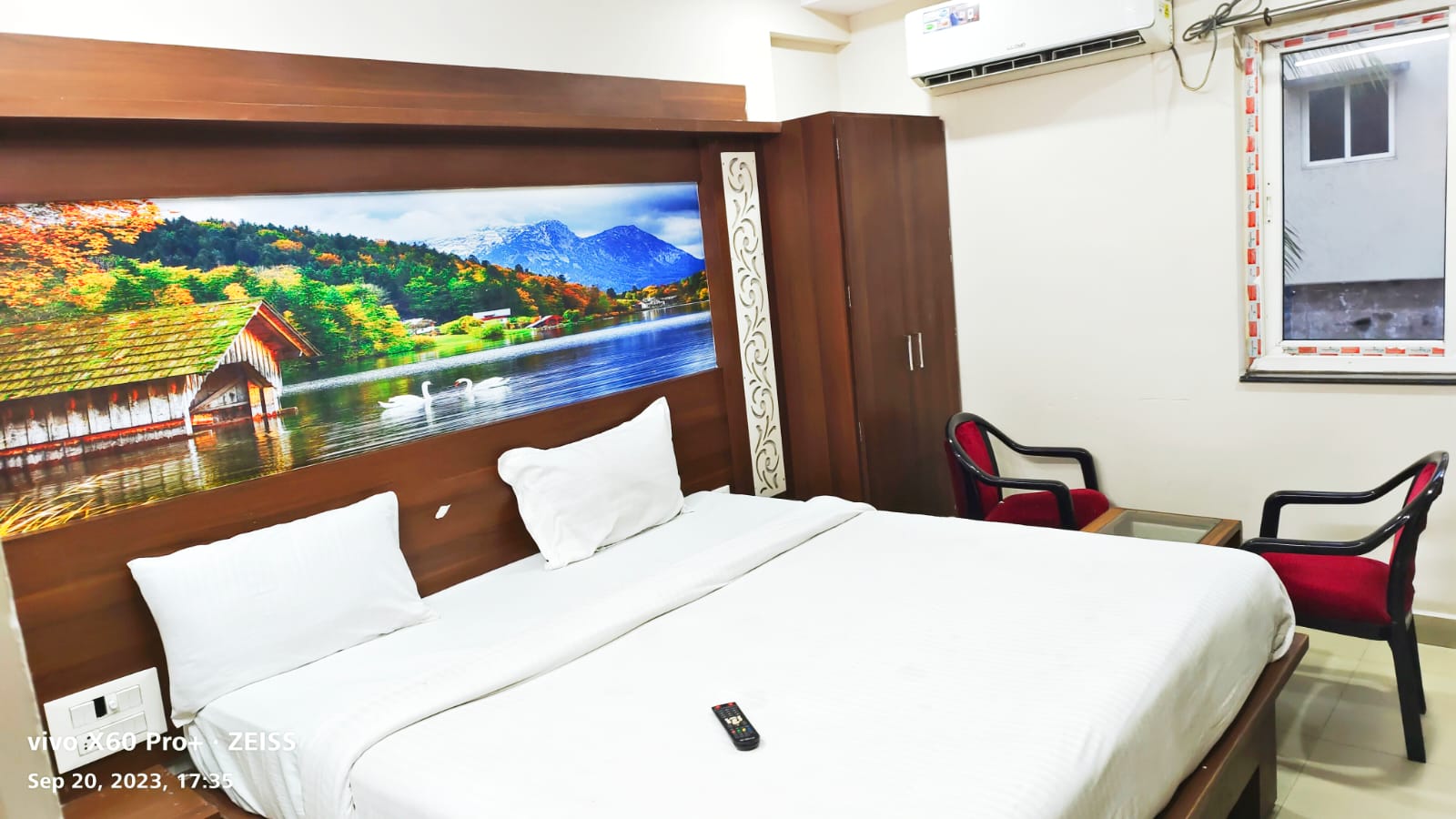 Hotel Sitara Grand - Tap to explore photos