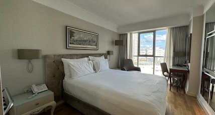 CVK Taksim Hotel Istanbul Room Type - Superior Taksim Square View Room CVK Taksim Hotel Istanbul Room Type - Superior Taksim Square View Room