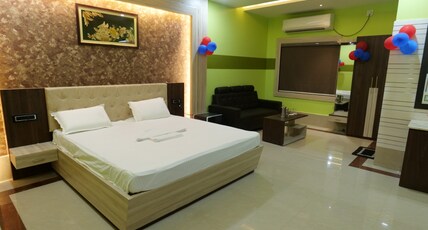 BASANTA CONVENTION Room Type - Executive Deluxe